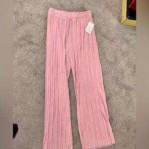Pink Pleated Wide-Leg Pants